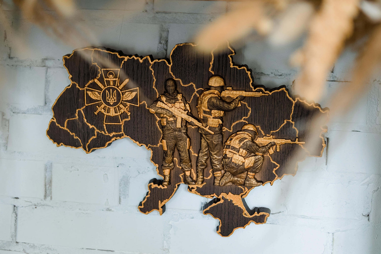 Ukrainian map with Ukrainian solgiers - Kozak Work Shop