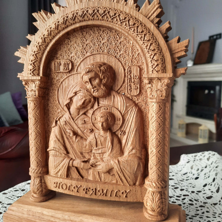 Holy Family on the stand - Kozak Work Shop