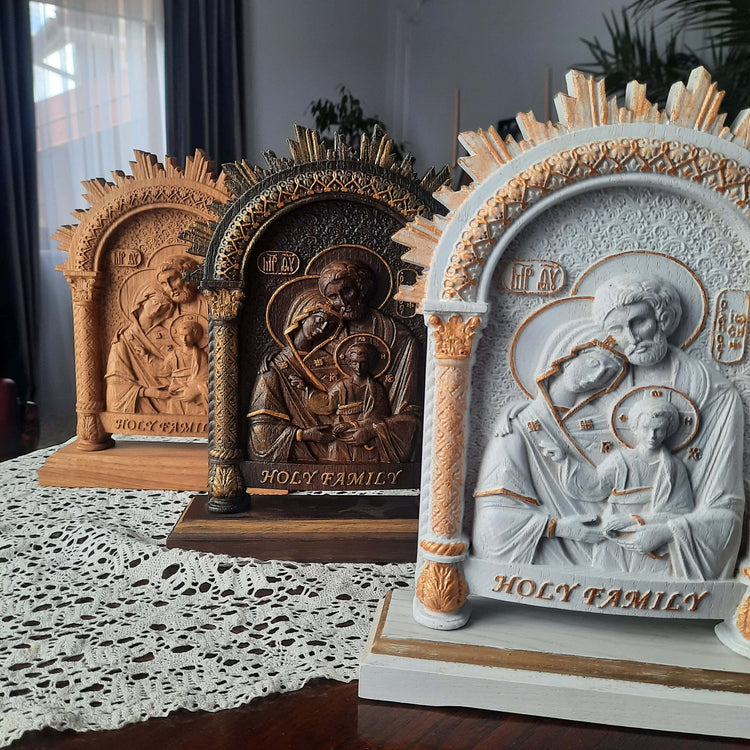 Holy Family on the stand - Kozak Work Shop
