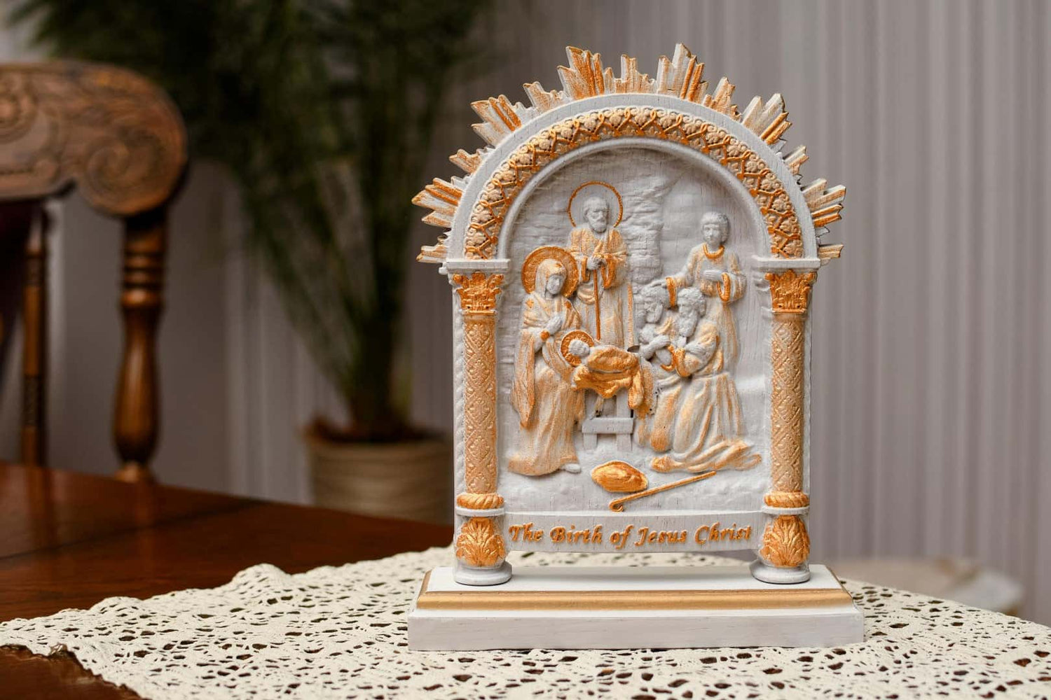 Nativity on the stand - Kozak Work Shop