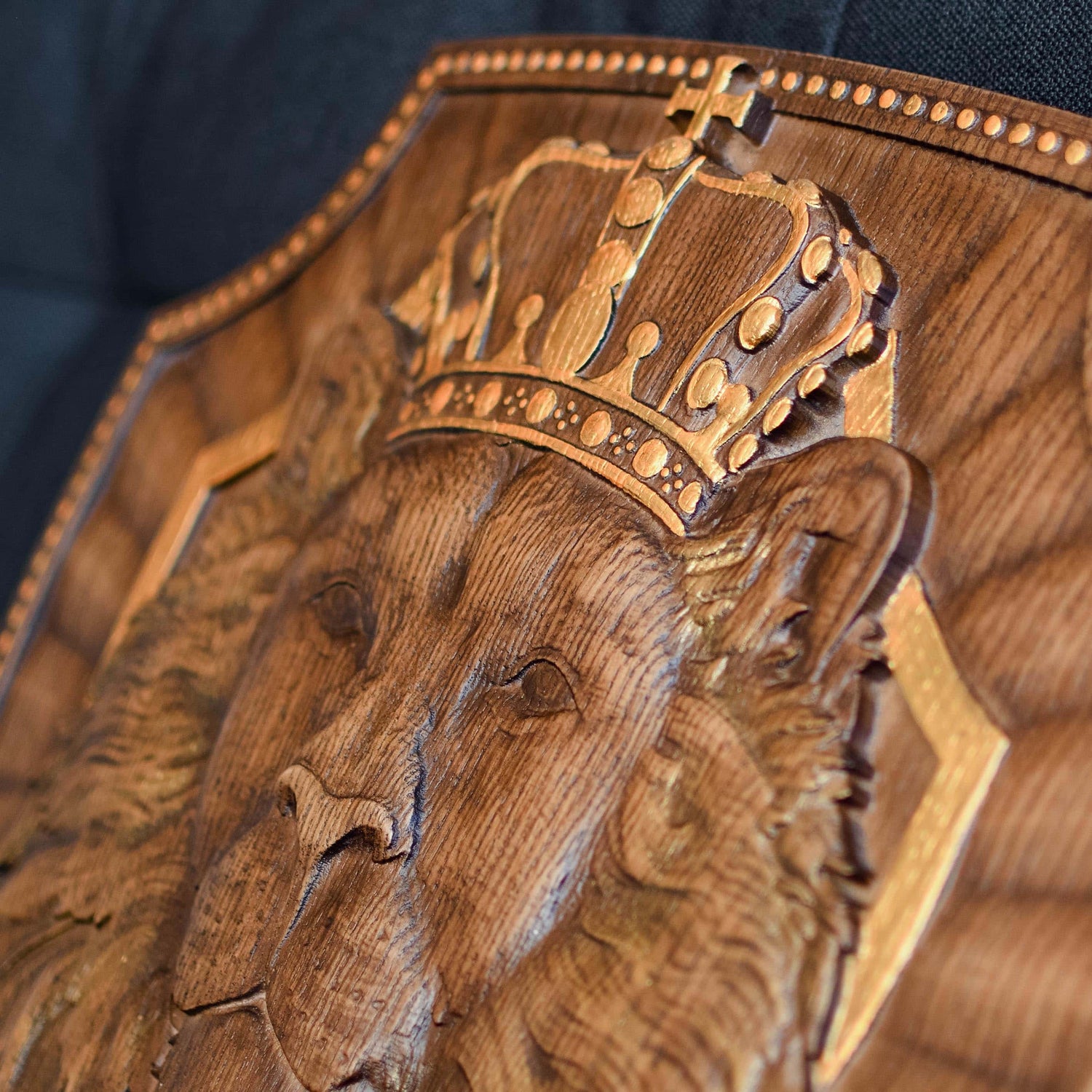 Lion King Wooden Carved Plaque - Kozak Work Shop