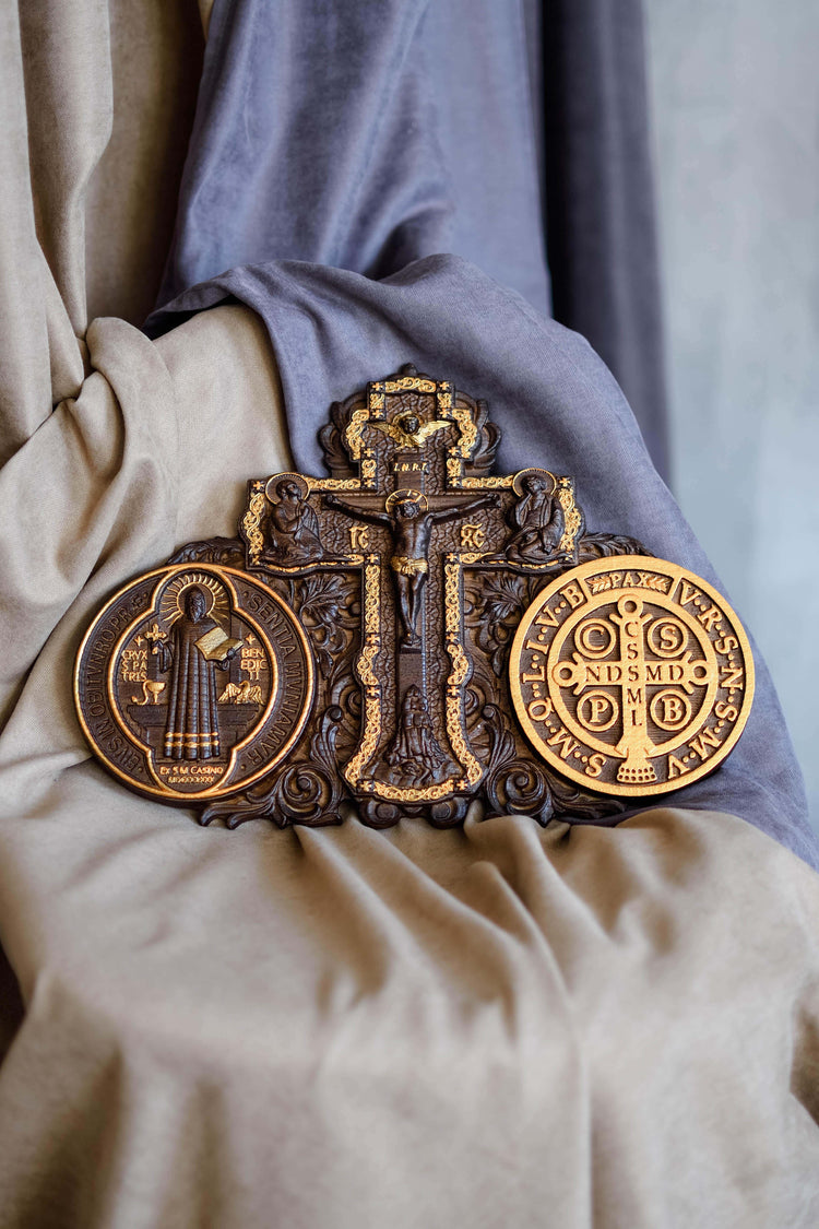 Benedict of Nursia Wooden medal - Kozak Work Shop