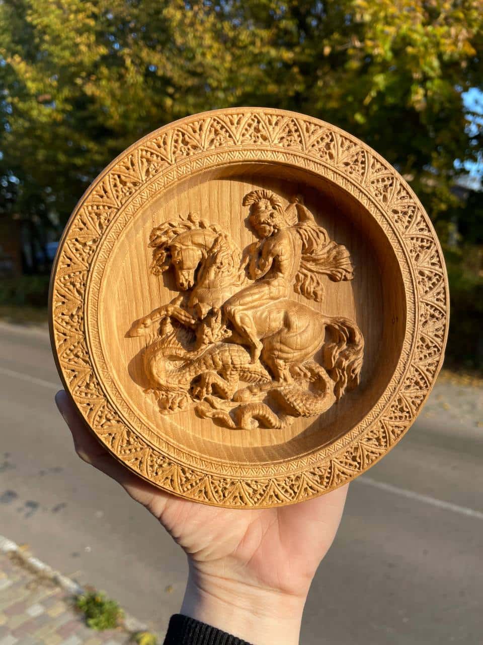 Saint George and the Dragon round - Kozak Work Shop