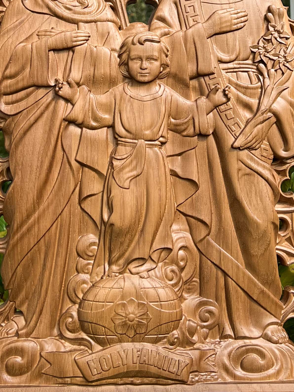 Holy Family Wooden Statue - Kozak Work Shop