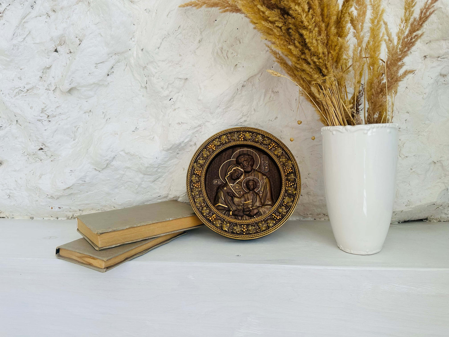 Holy Family round - Kozak Work Shop