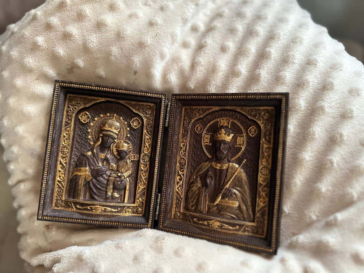 Virgin Mary and  Our Lord  Small Wooden  folding panel - Kozak Work Shop