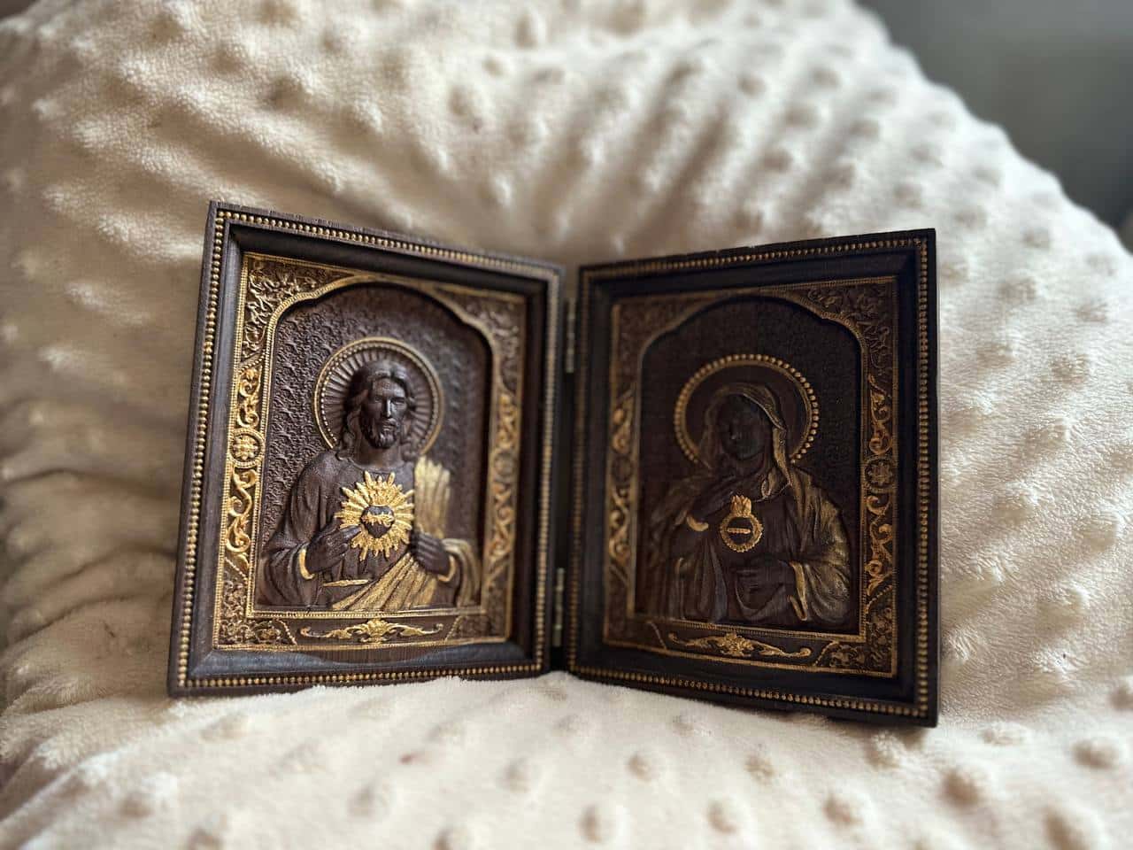 Sacred Heart of Jesus and Immaculate Heart of Mary church folding panel - Kozak Work Shop
