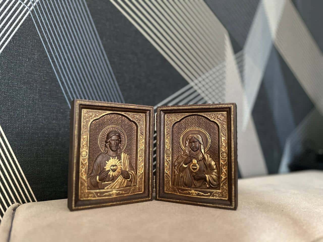 Sacred Heart of Jesus and Immaculate Heart of Mary church folding panel - Kozak Work Shop