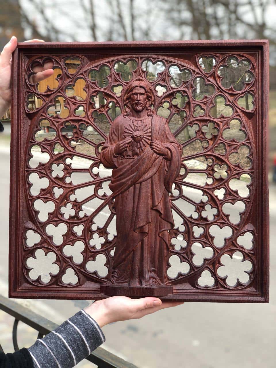 Sacred Heart of Jesus Wooden Statue - Kozak Work Shop