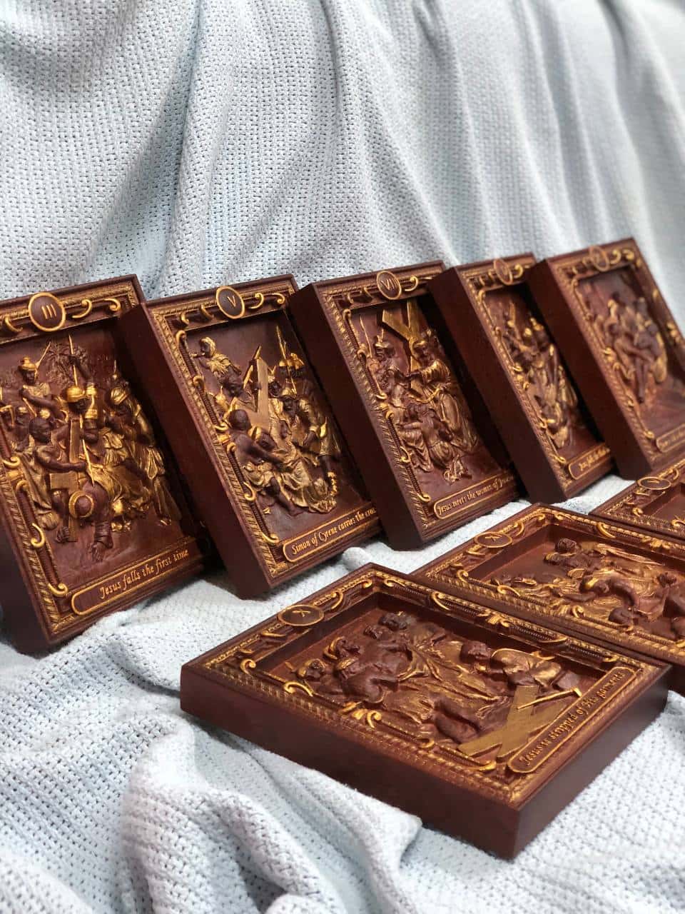 Set of fourteen Stations of the Cross - Kozak Work Shop