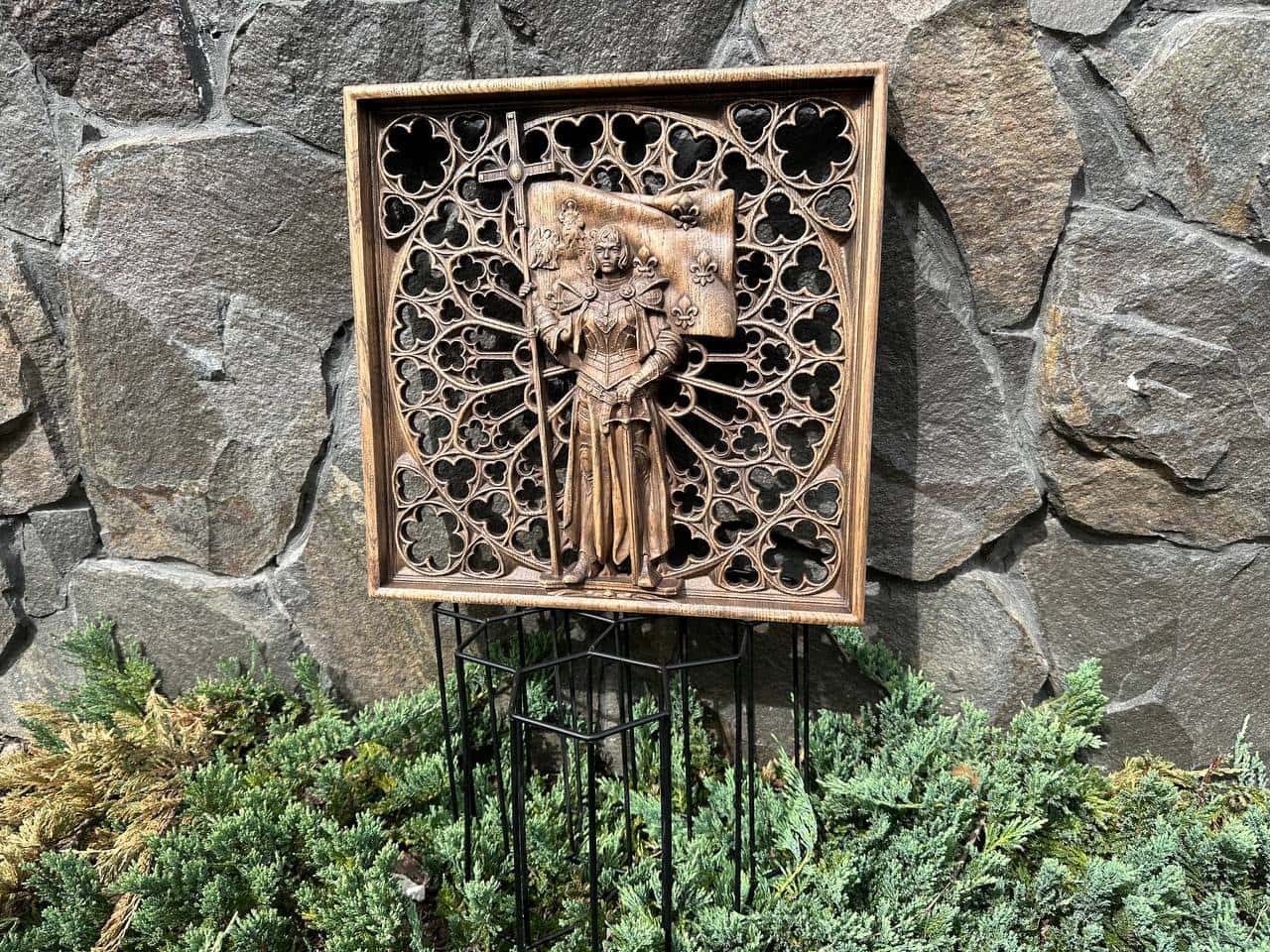 Joan of Arc Wooden Statue - Kozak Work Shop