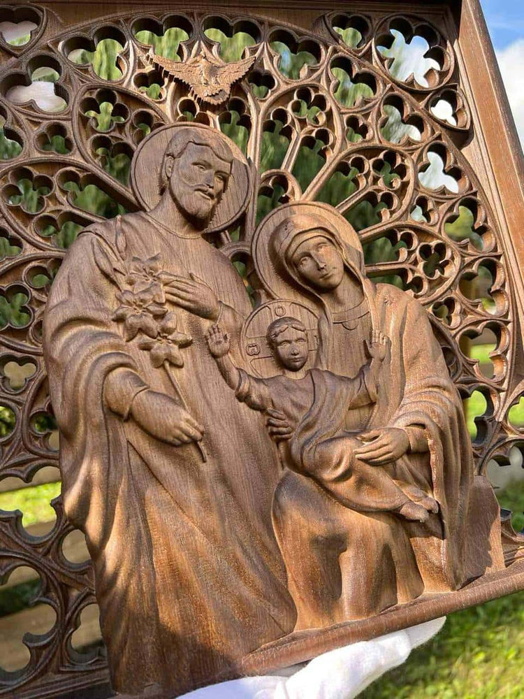 Holy Family Wooden Statue - Kozak Work Shop