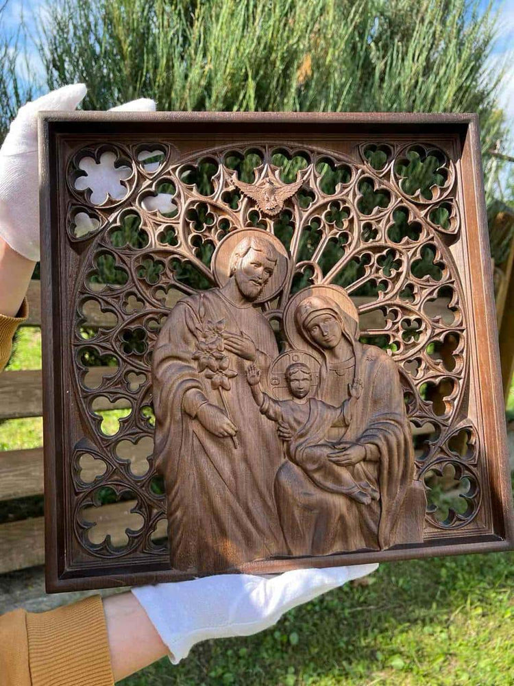 Holy Family Wooden Statue - Kozak Work Shop