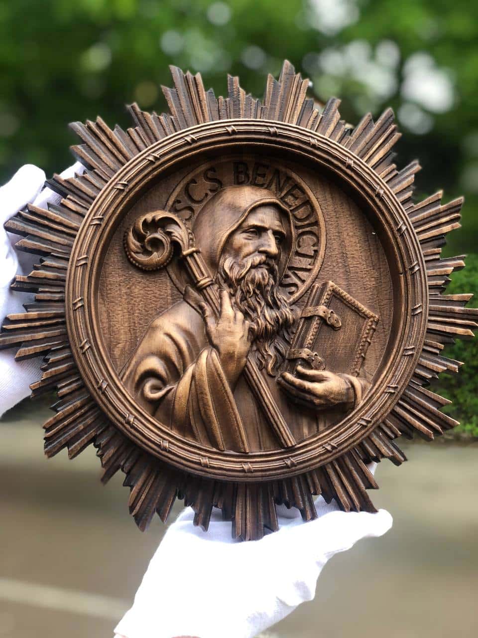 Saint Benedict with shinning - Kozak Work Shop