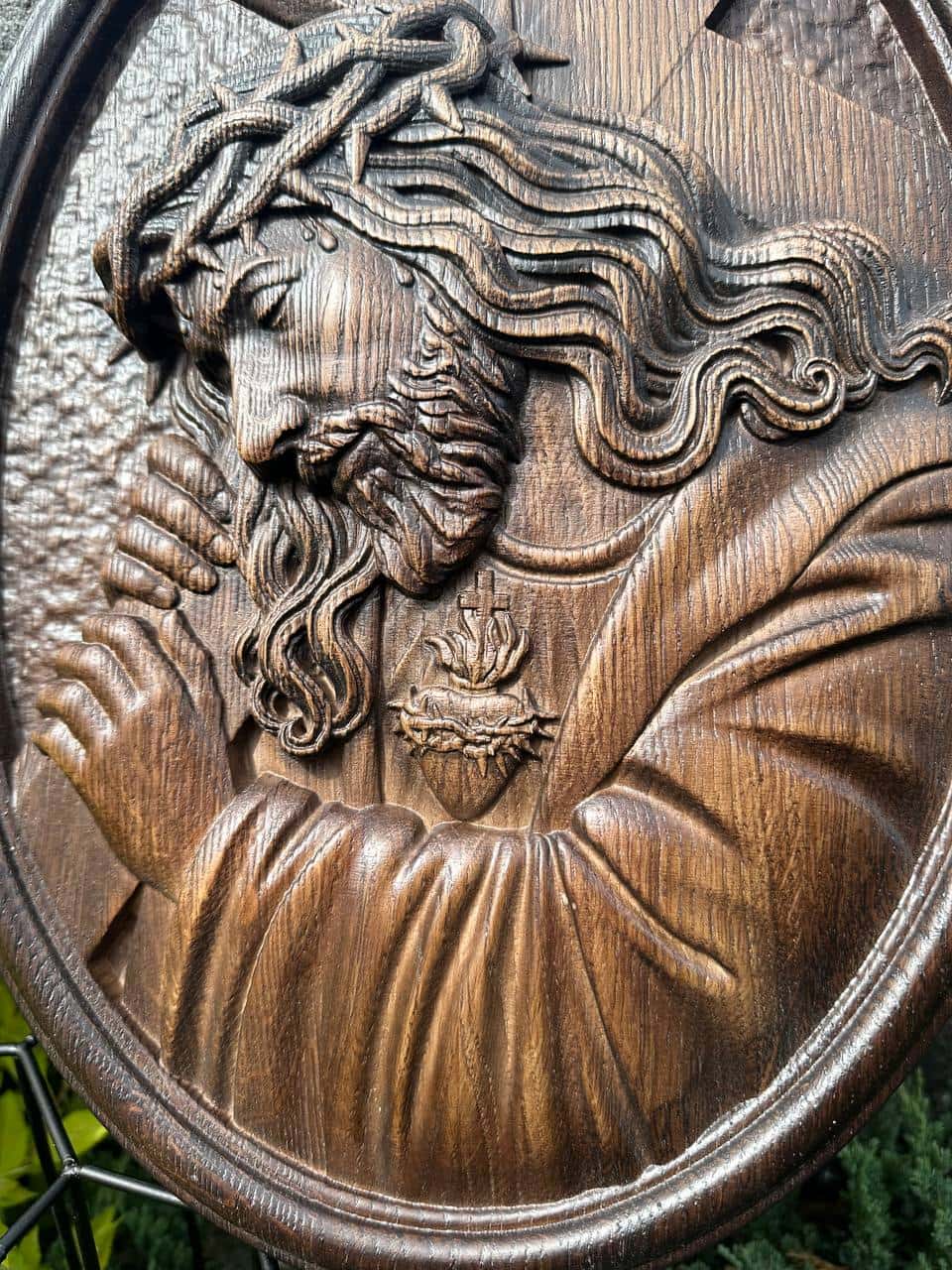 Jesus  wearing the crown of Thorns - Kozak Work Shop