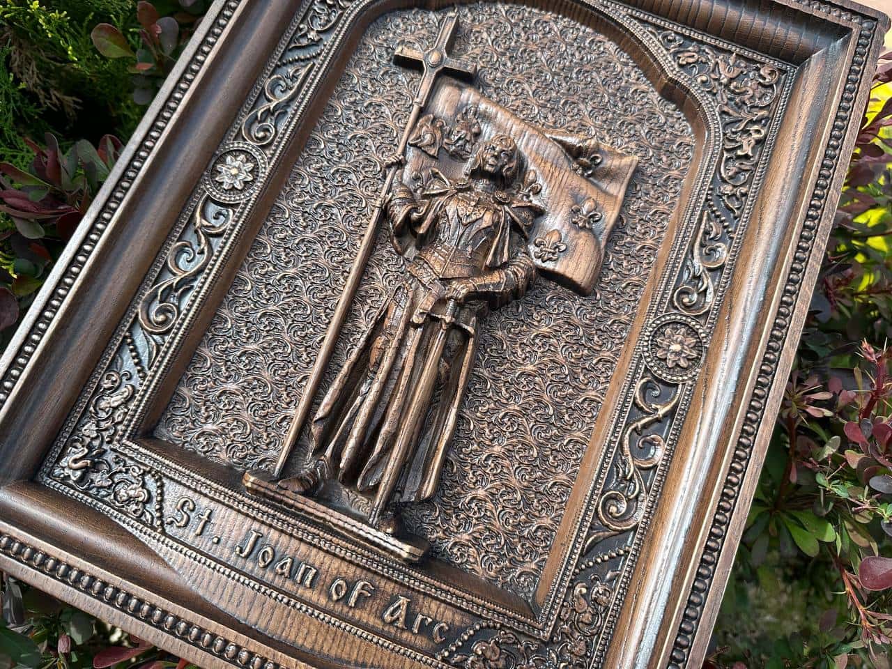 Joan of Arc wooden plaque - Kozak Work Shop
