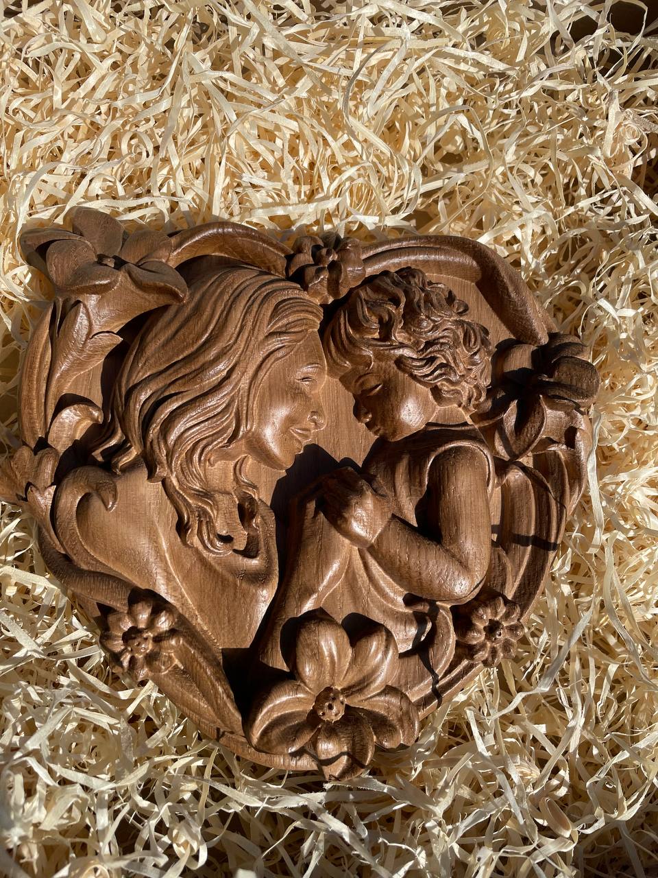 Mother with her child gift for mom - Kozak Work Shop
