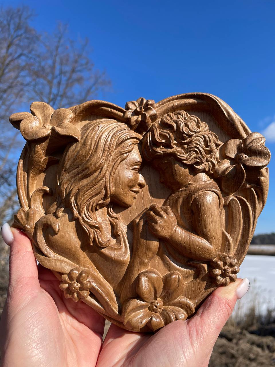 Mother with her child gift for mom - Kozak Work Shop