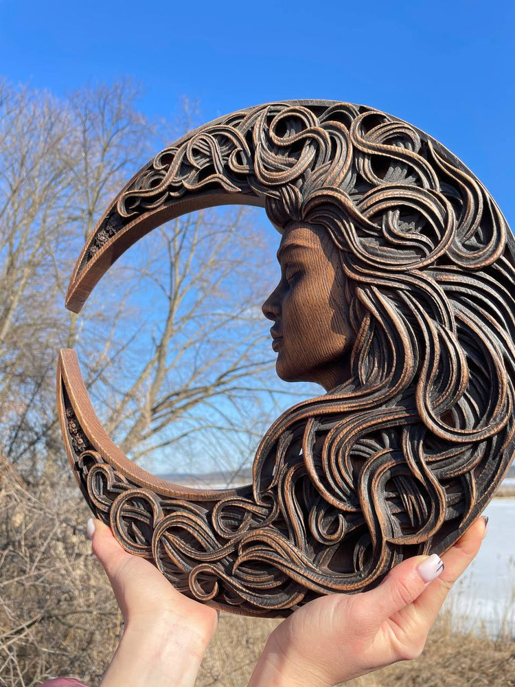 Crescent moon with woman face - Kozak Work Shop