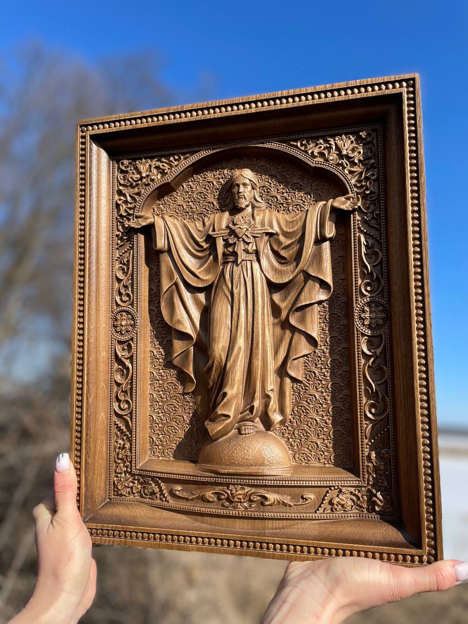 Wooden icon of the Sacred Heart Jesus arms extended - Kozak Work Shop