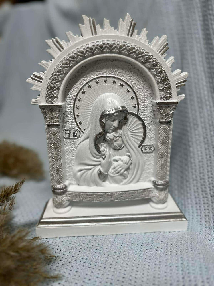 Virgin Mary on the stand - Kozak Work Shop