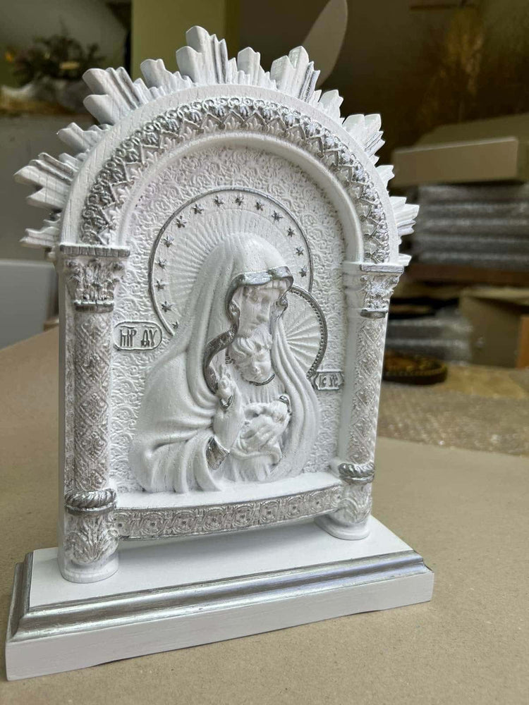 Virgin Mary on the stand - Kozak Work Shop
