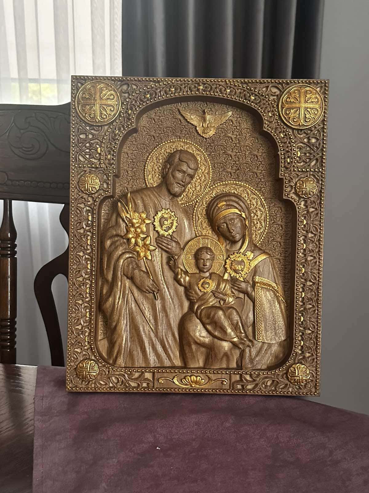 Holy Familly Wooden Carved Image - Kozak Work Shop