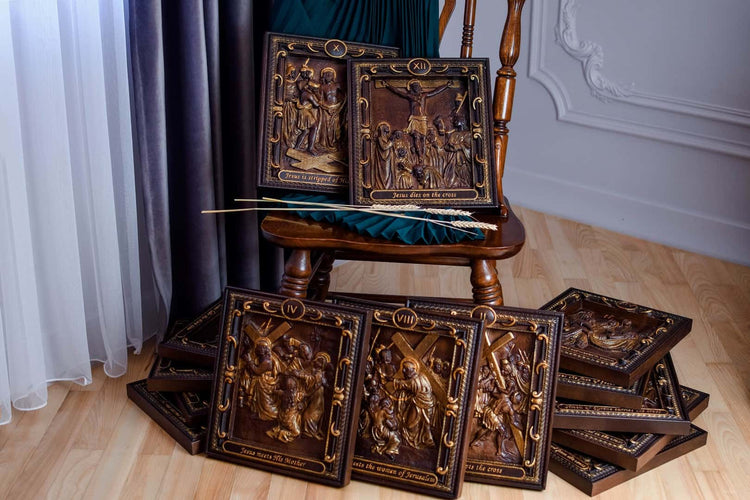 Set of fourteen Stations of the Cross - Kozak Work Shop