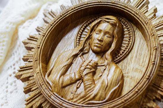 Virgin Mary with shinning