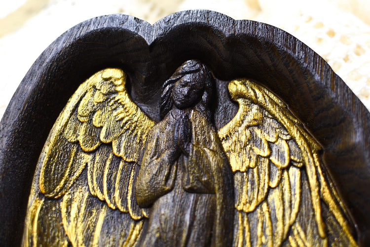 Angel Protecting Family