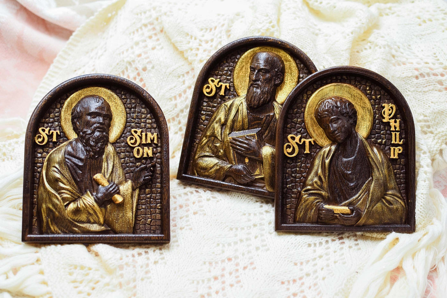 Handcarved Set of 12 Apostles – Catholic Wood Art & Christian Gift - Kozak Work Shop