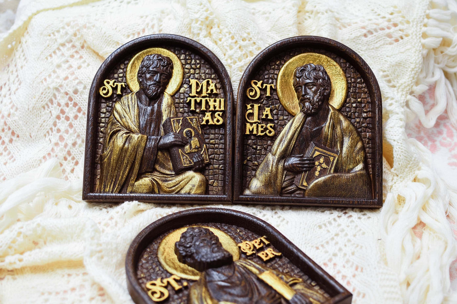 Handcarved Set of 12 Apostles – Catholic Wood Art & Christian Gift - Kozak Work Shop