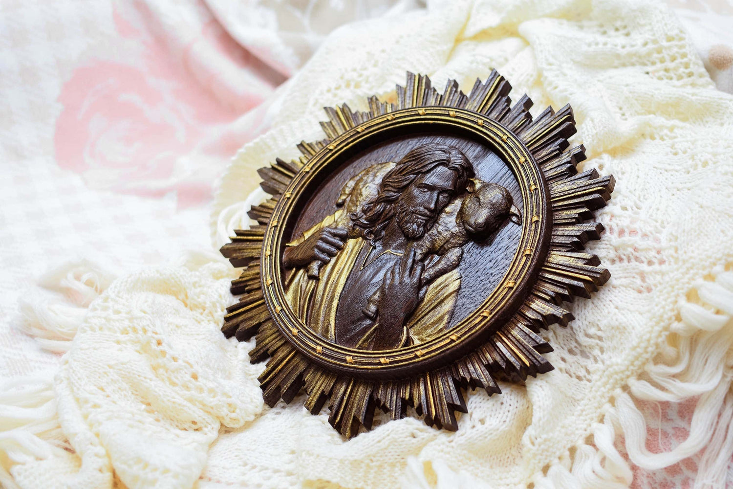 Good Shepherd with shinning - Kozak Work Shop