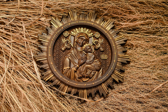 Virgin Mary of Perpetual Help with shinning
