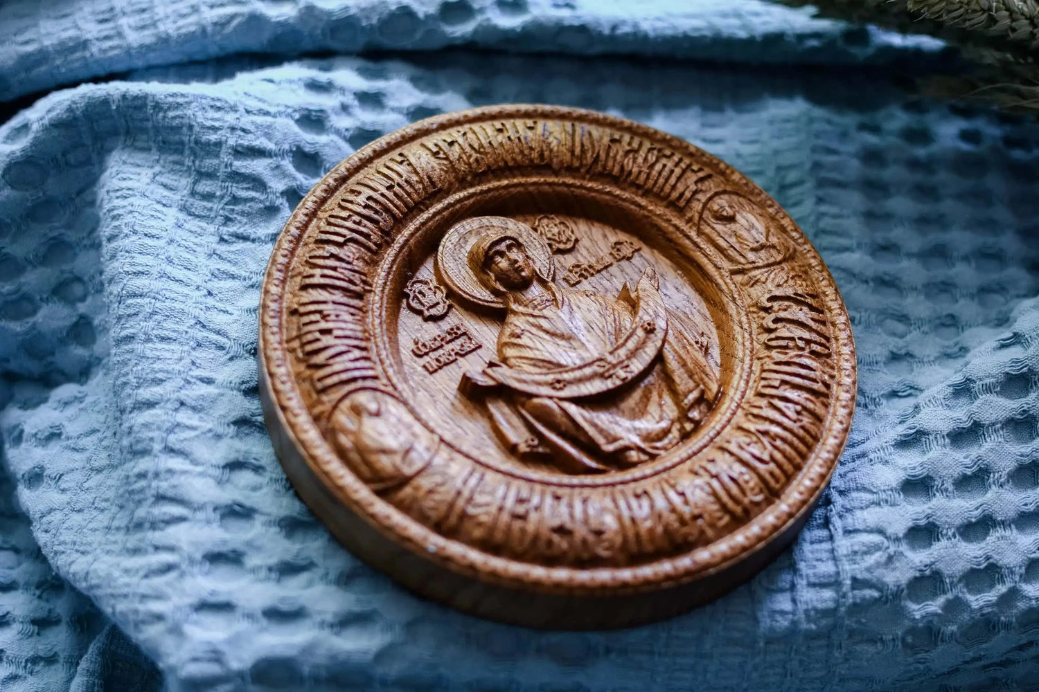 Virgin Mary of Pokrov round icon - Kozak Work Shop