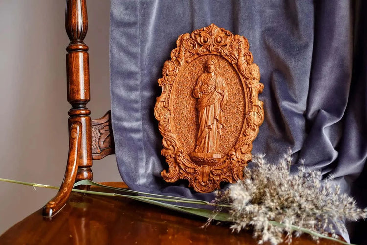 Sacred Heart of Jesus Statuary Wooden Sculpture - Kozak Work Shop