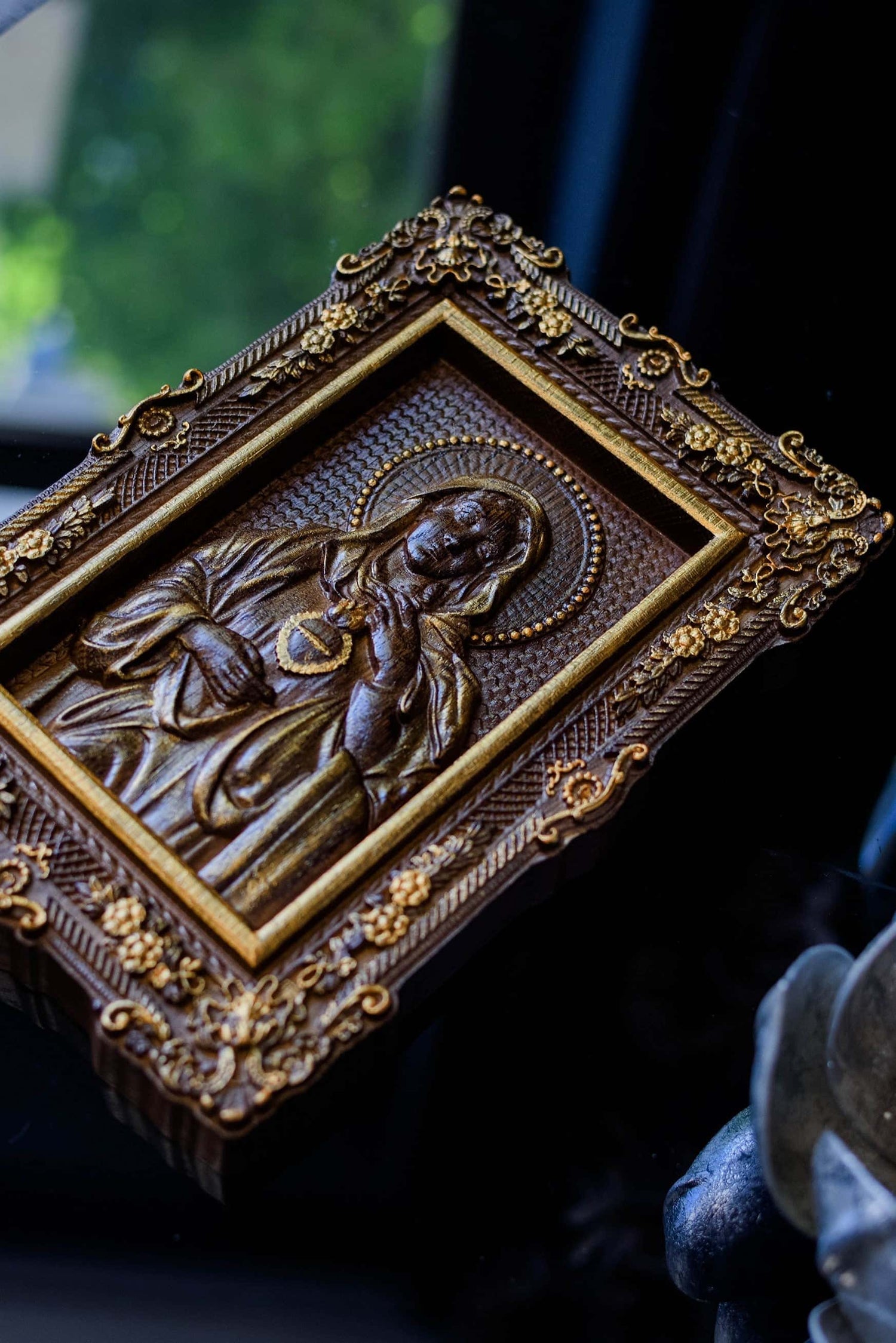 Immaculate Heart of Mary Wooden image Floral design - Kozak Work Shop