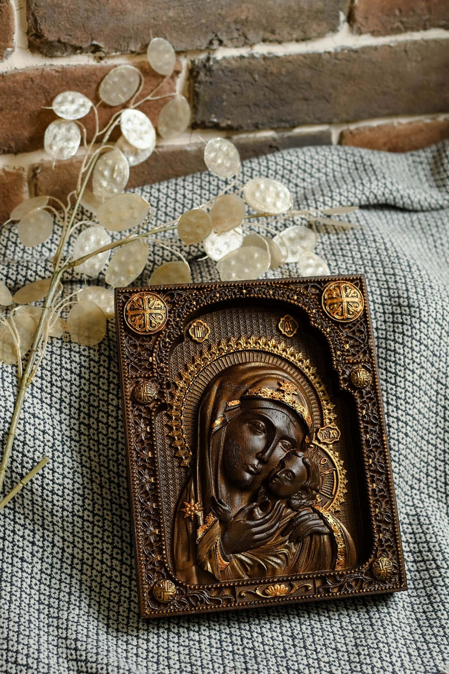 Virgin Mary and Baby Jesus Wooden Icon Classic - Kozak Work Shop