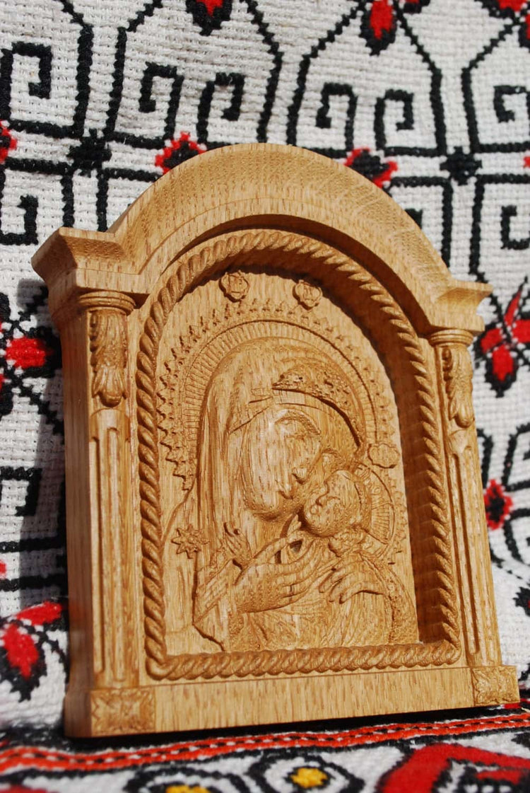 Virgin Mary and Baby Jesus small icon 136