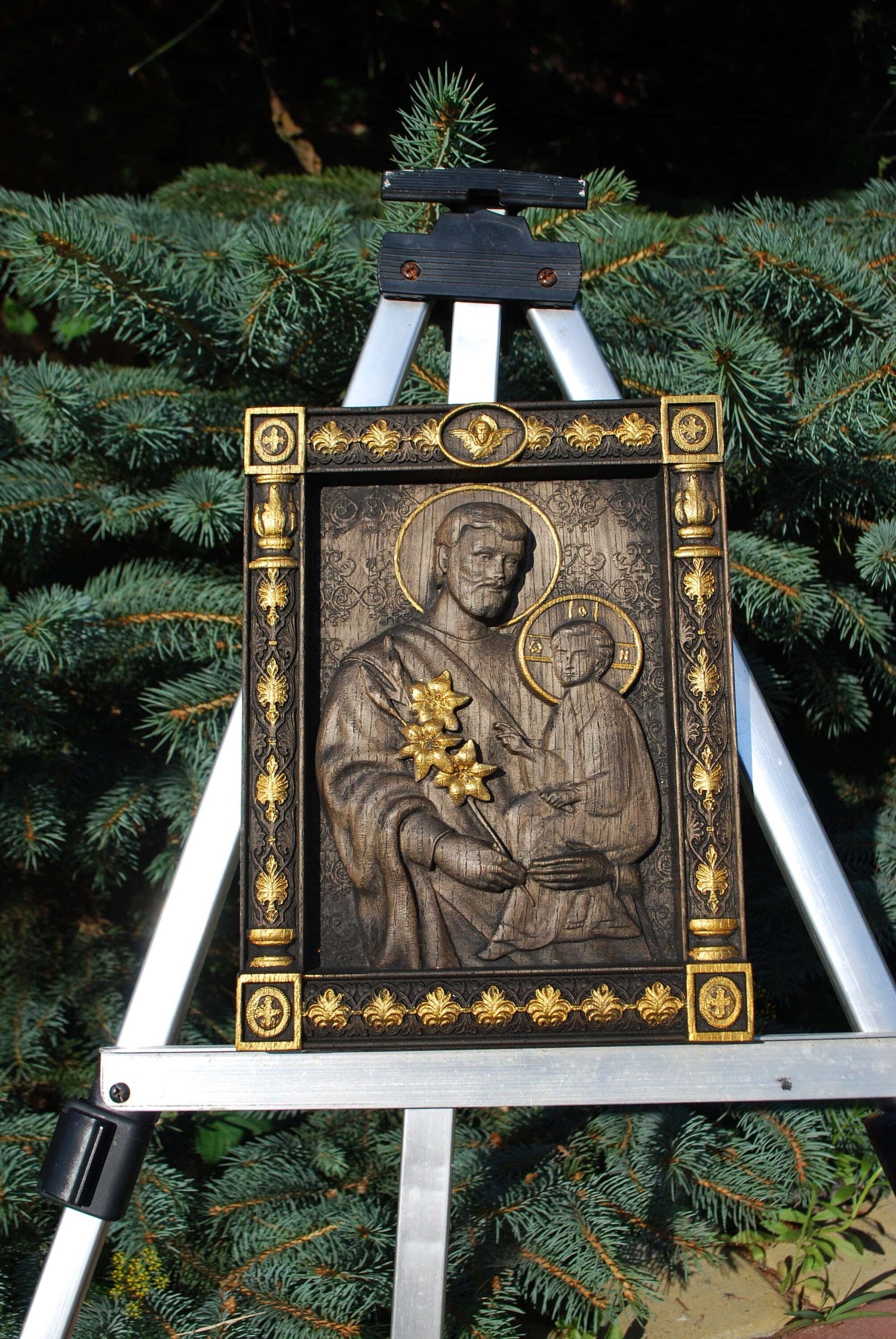 Saint Joseph with Jesus 3