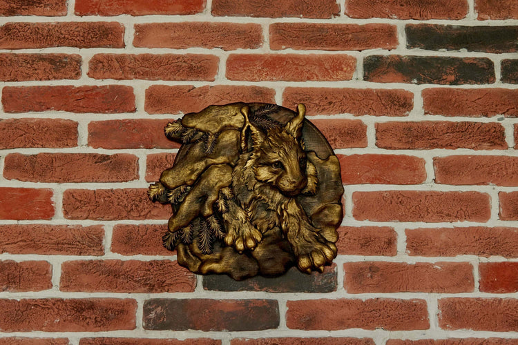 Lynx Wooden Carved Plaque 54