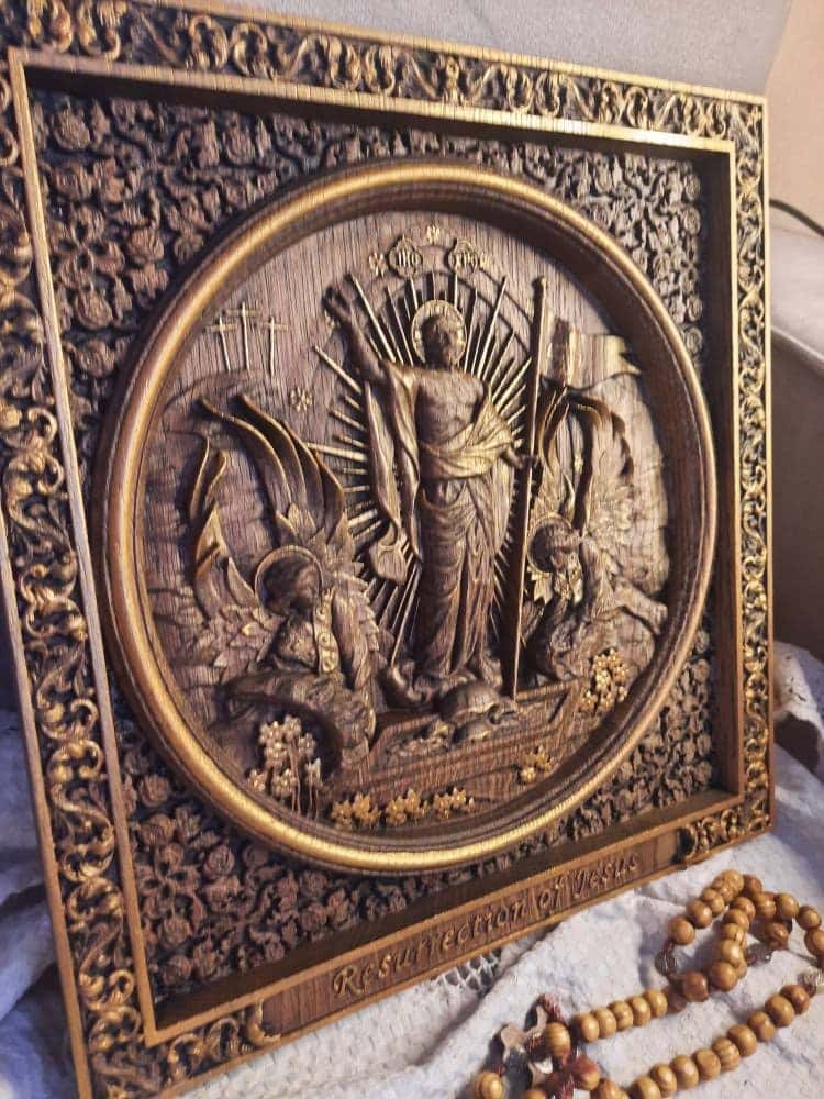 Resurrection of Crist wooden Carved Plaque 6720