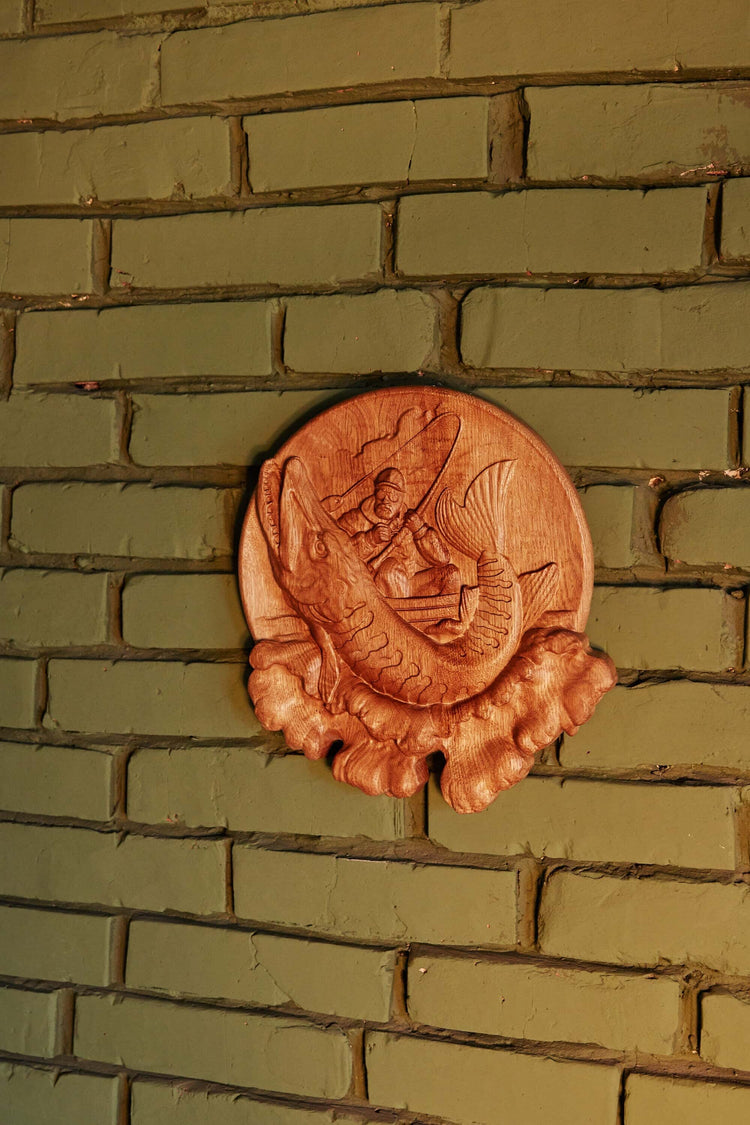 Fisherman Wooden Carved Plaque 140
