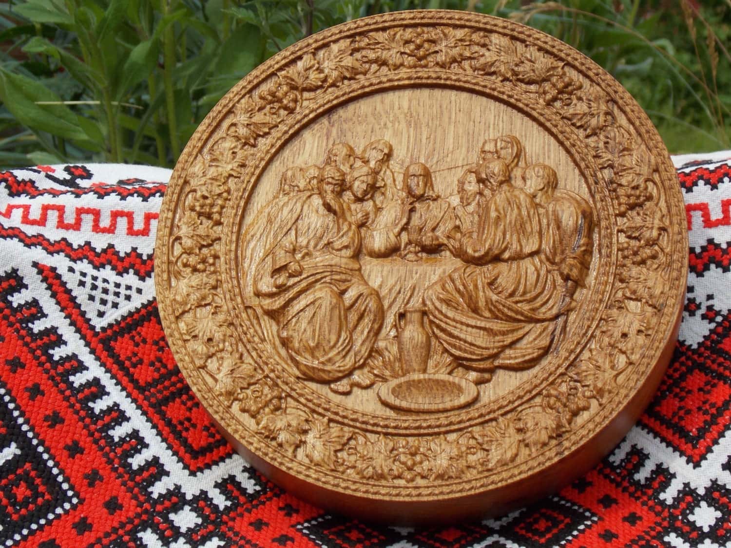 Round Last Supper Wooden Carved Plaque 204