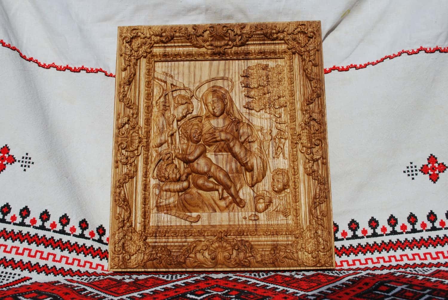 Nursing Madonna Wooden Carved Picture 159