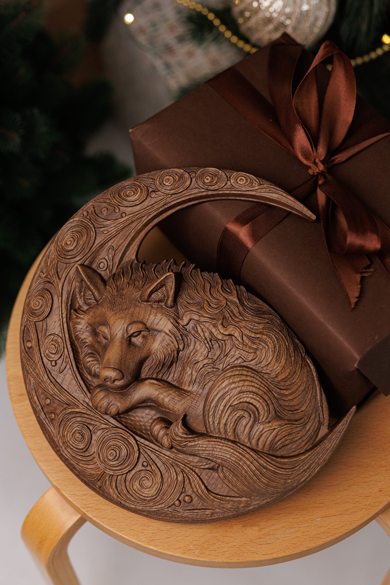 Wolf on Crescent Moon - Kozak Work Shop