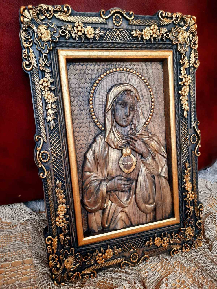 Immaculate Heart of Mary Wooden image Floral design