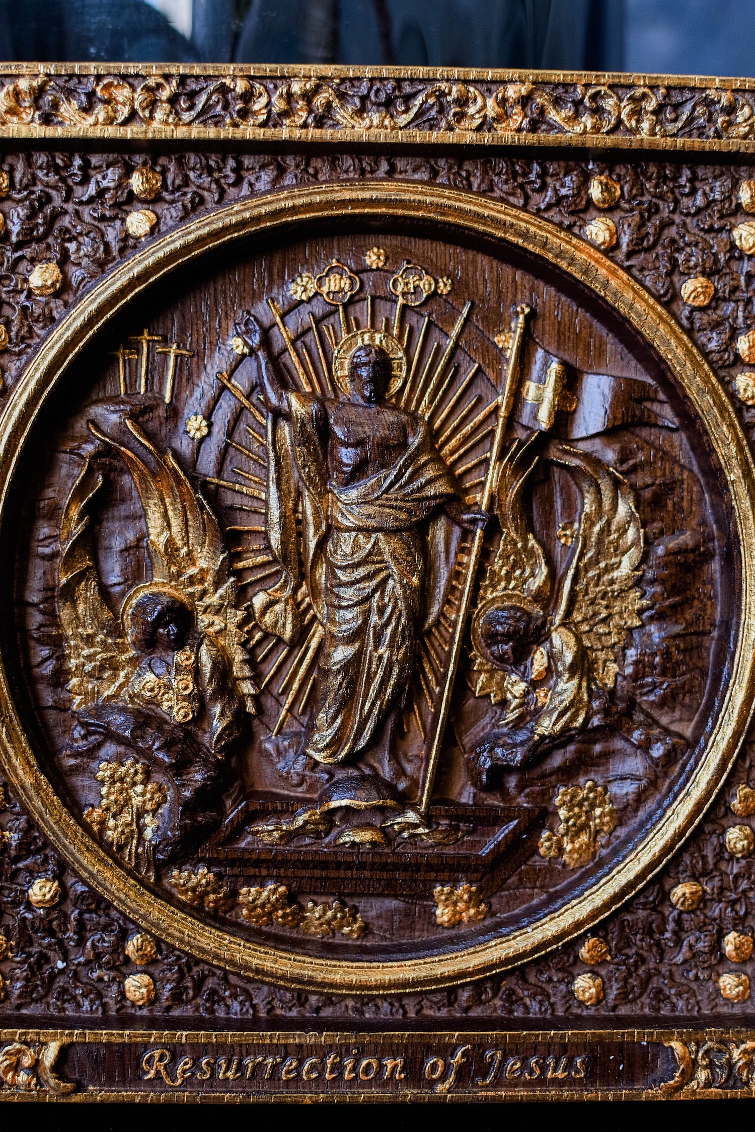 Resurrection of Crist wooden Carved Plaque