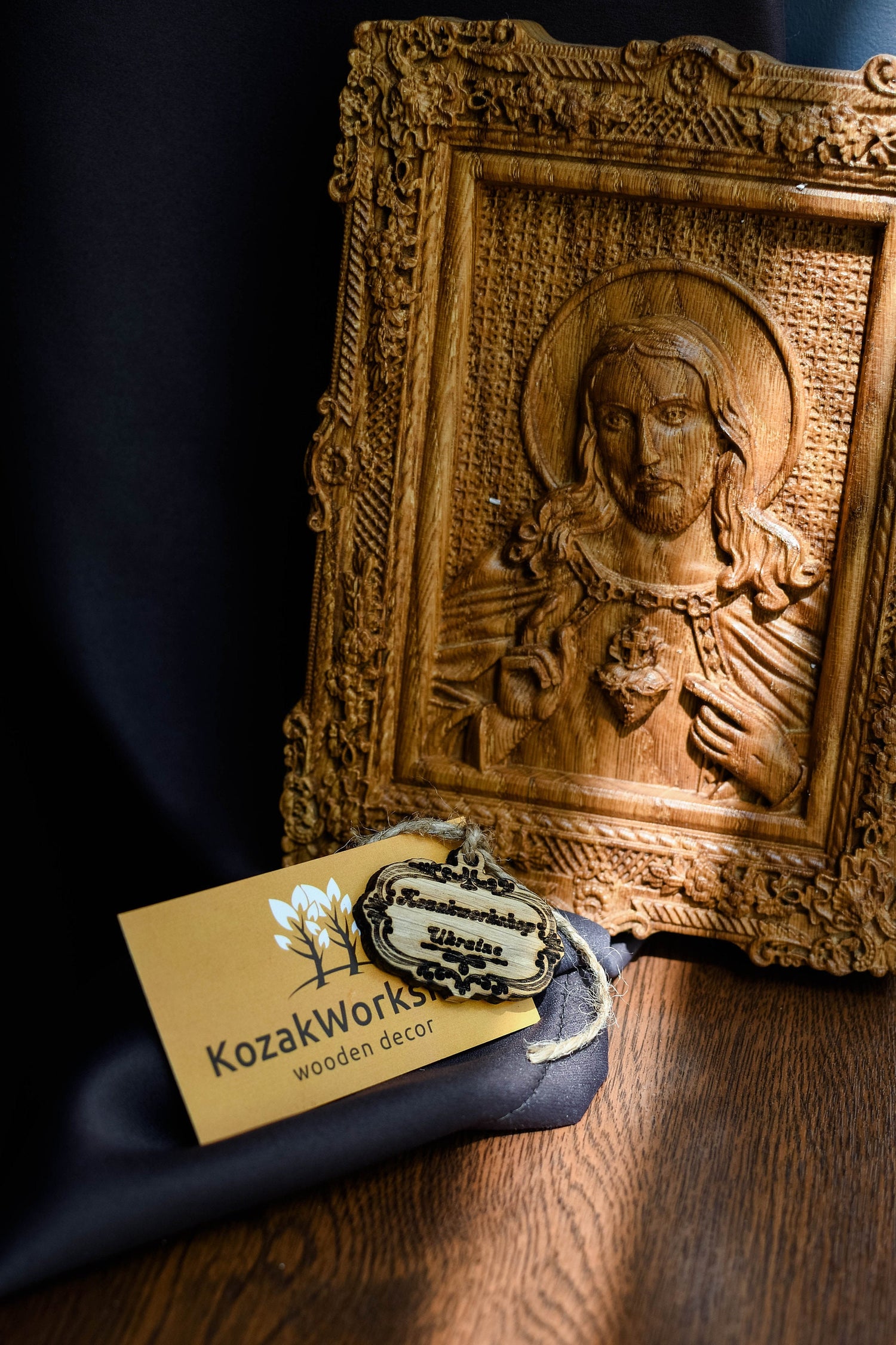 Sacred Heart of Jesus Wooden Image Floral Design