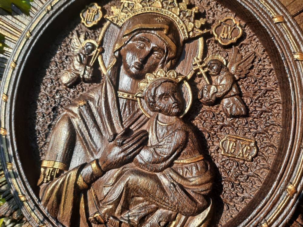 Virgin Mary of Perpetual Help with shinning